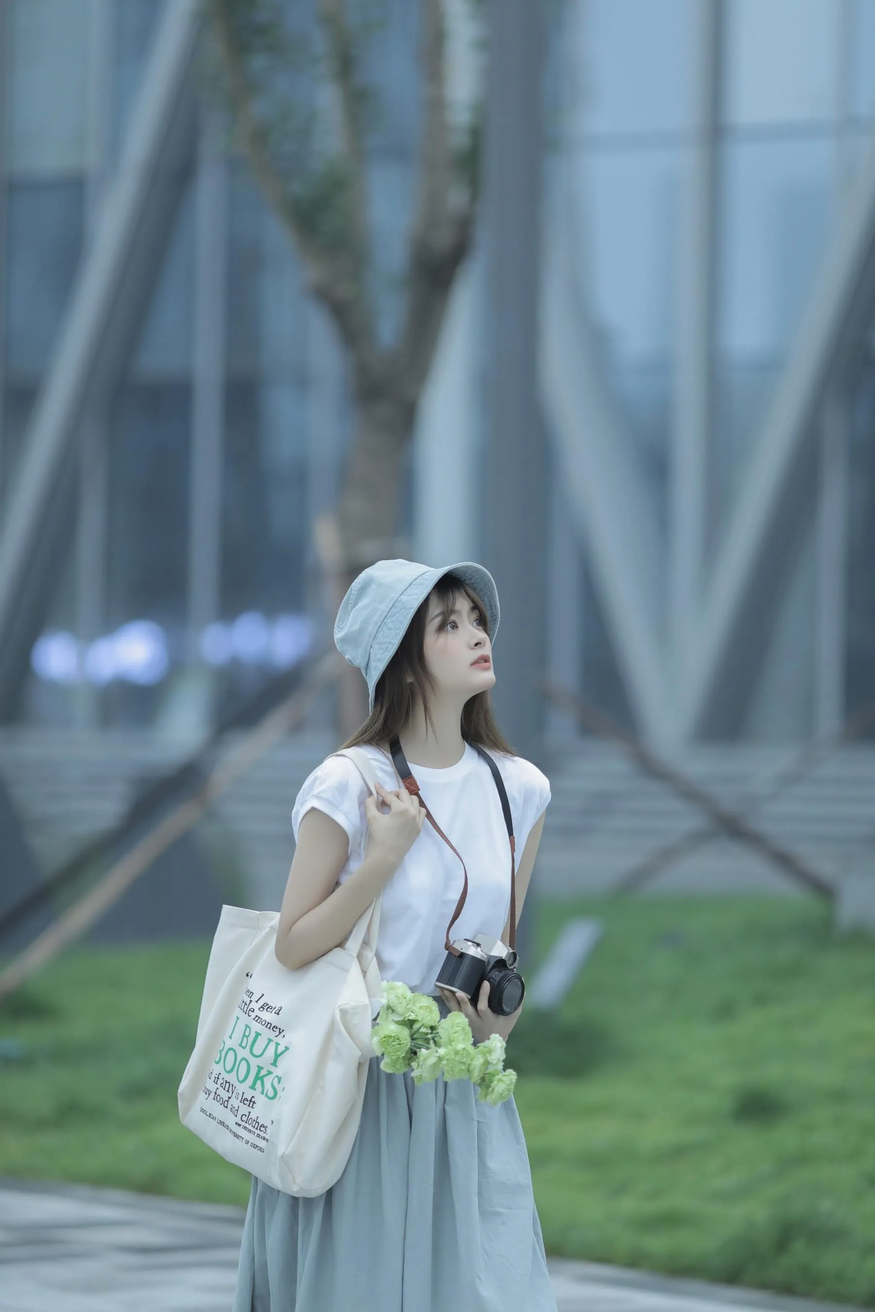 [YITUYU艺图语]2022.08.20 夏至已至 何静璇儿 [28P]插图1